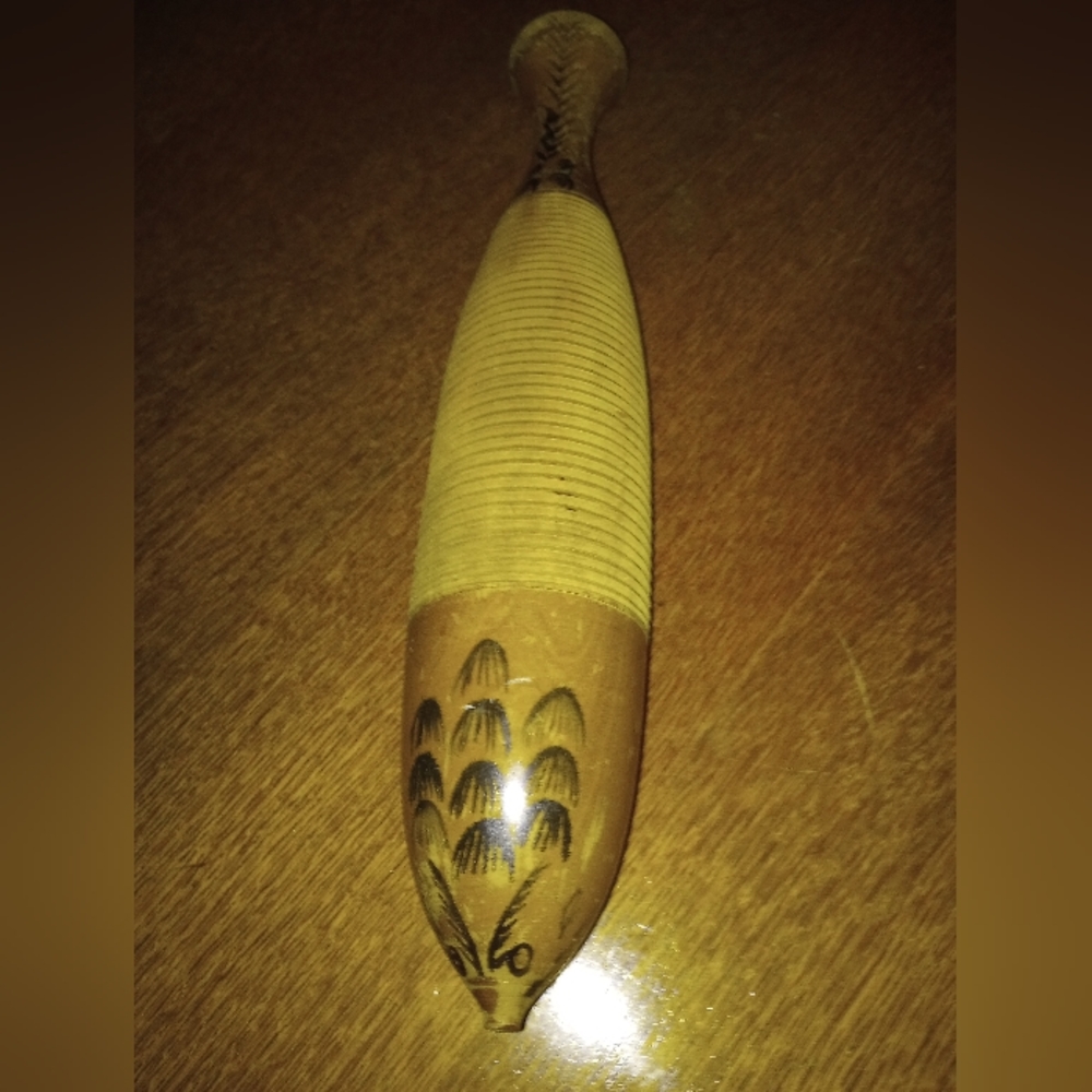 Guiro - Picture 2 of 2